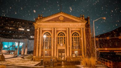 Modern bank building exterior representing Japan's central banking institution