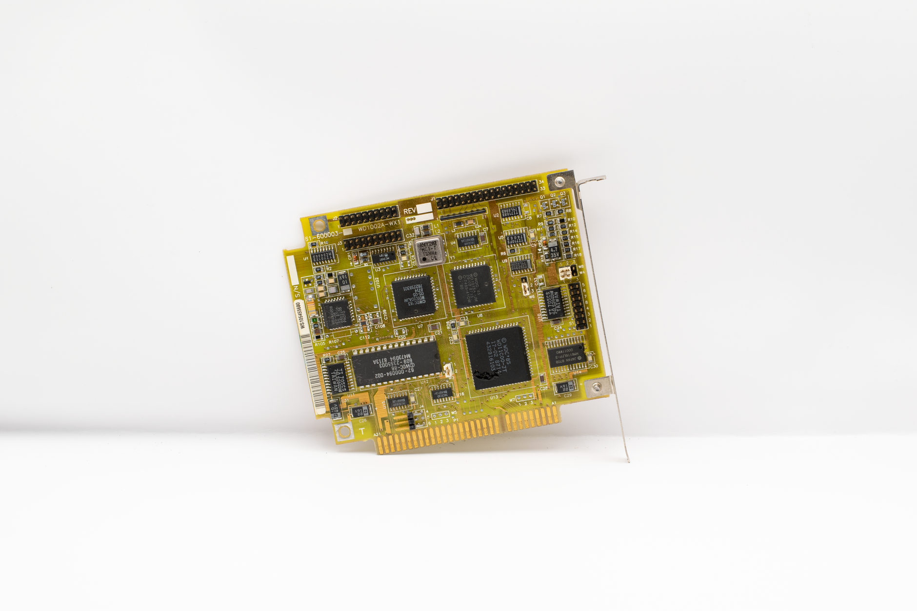 Close-up of a semiconductor processor chip representing GPU hardware competition